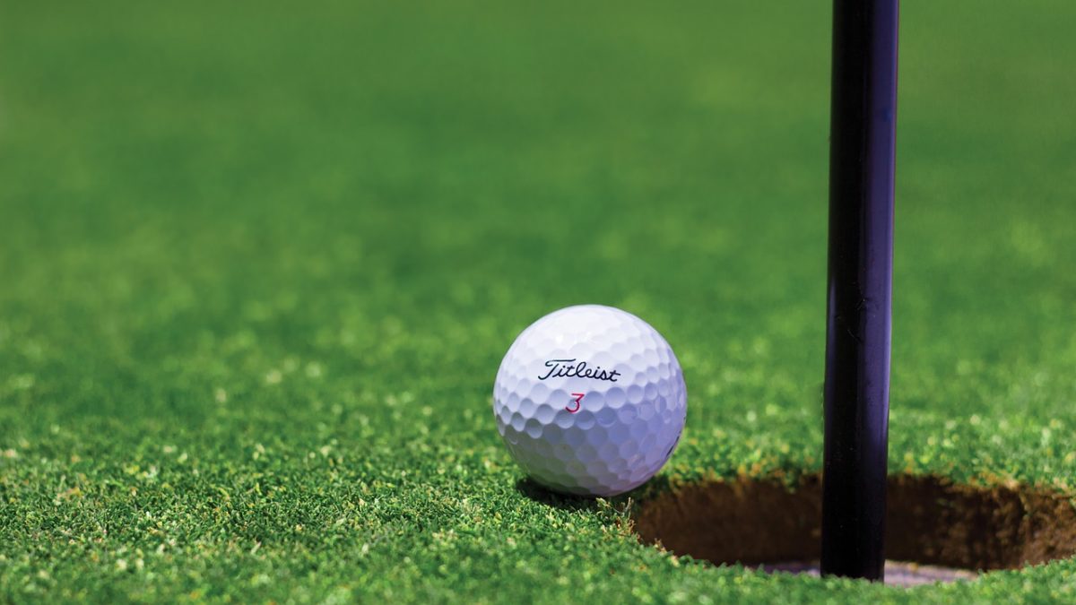 Golf photo courtesy of pixabay.com