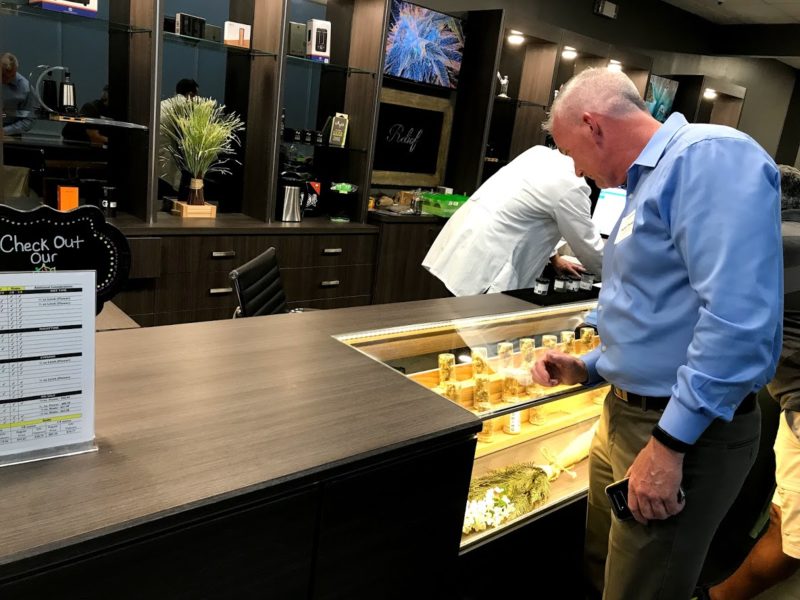 Ufcw Local 152 Visits First Unionized Cannabis Dispensary In New