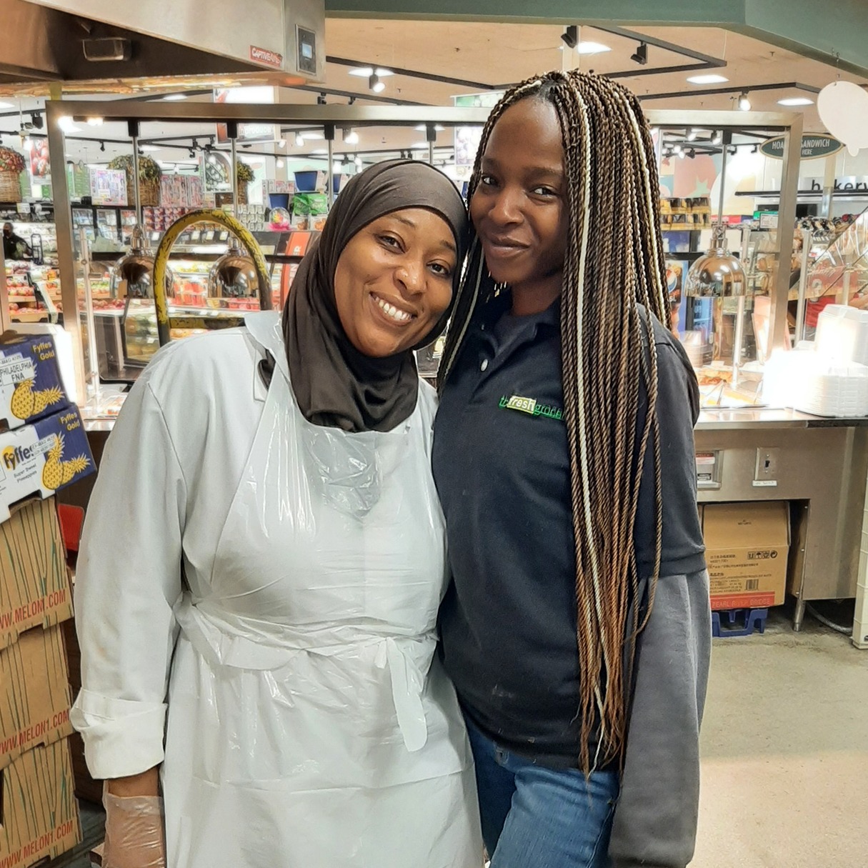 Two UFCW Local 152 members from Fresh Grocer: Habibatou and Camiyyah
